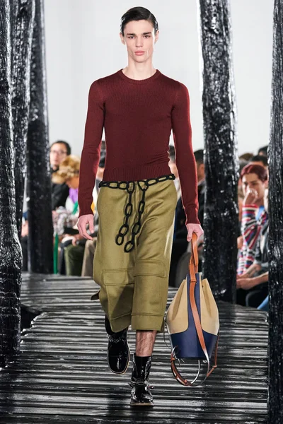 Look 2
